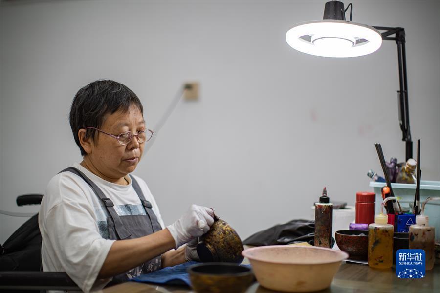 乐逸棋牌不能登录